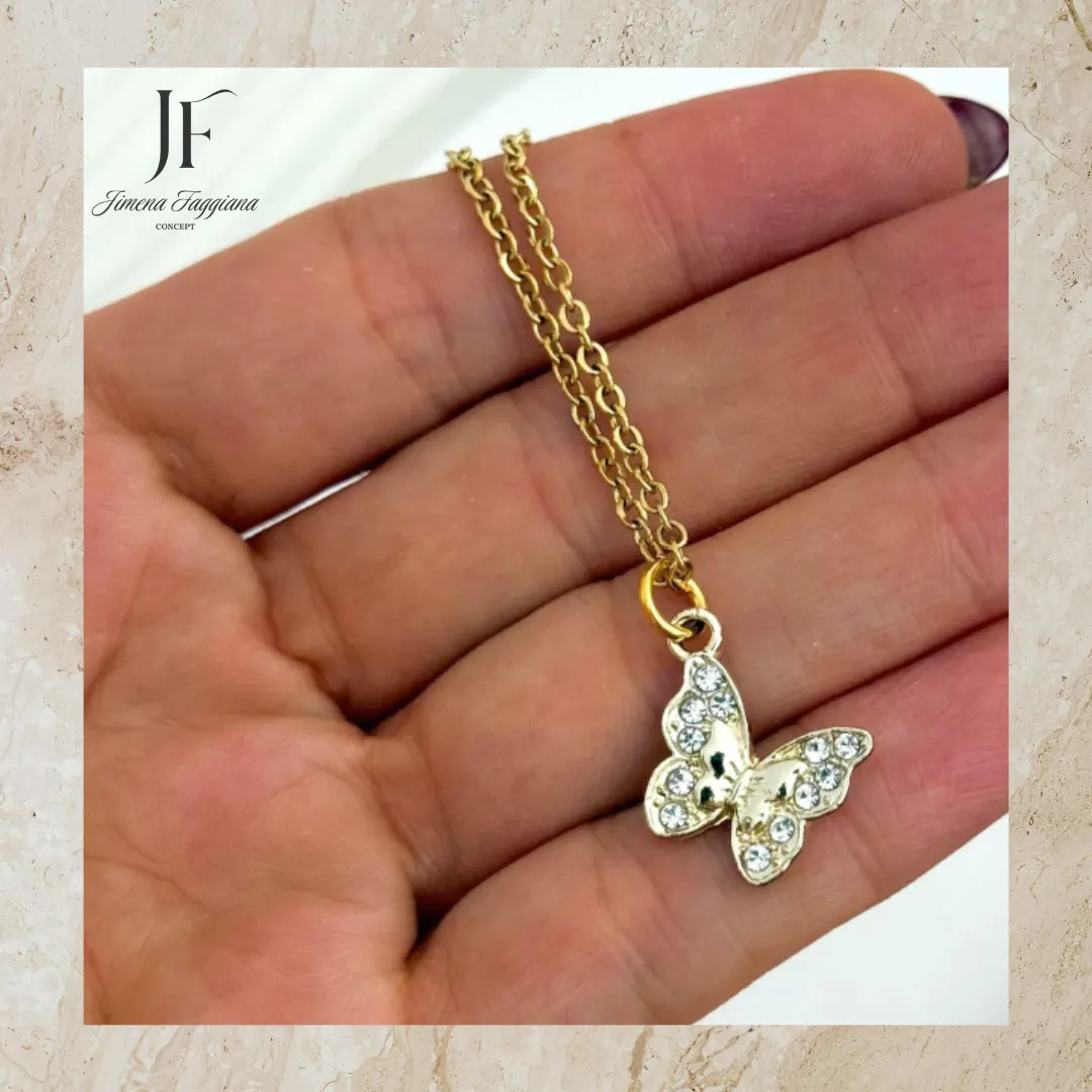 Collar acero dorado mariposa - Jimena Faggiana Concept